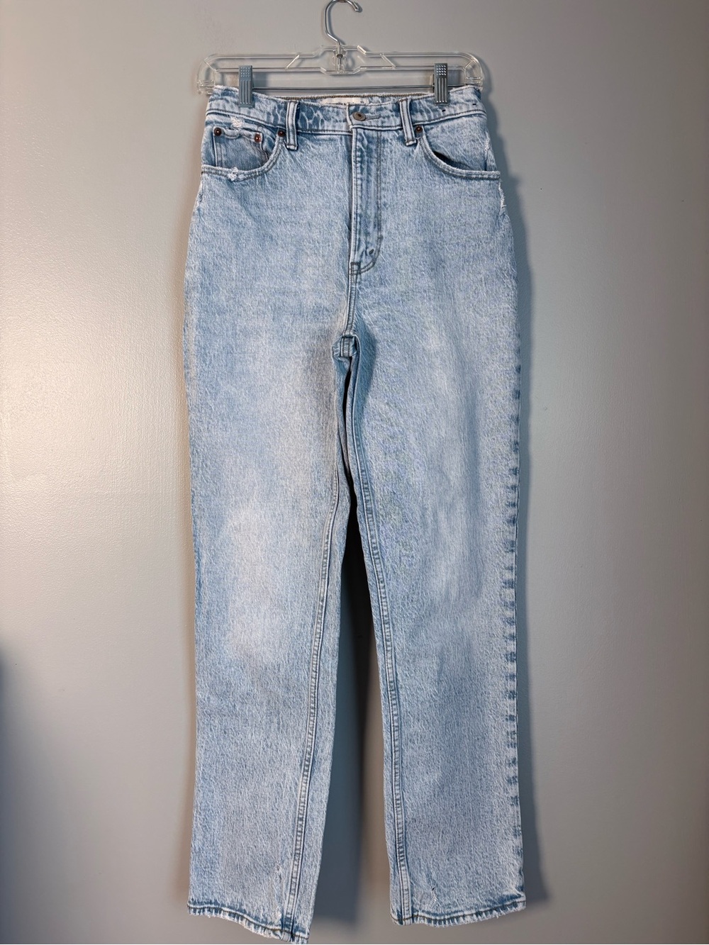 Abercrombie & Fitch Curve Love The 90s Straight Ultra High Rise Jeans 27 4 R